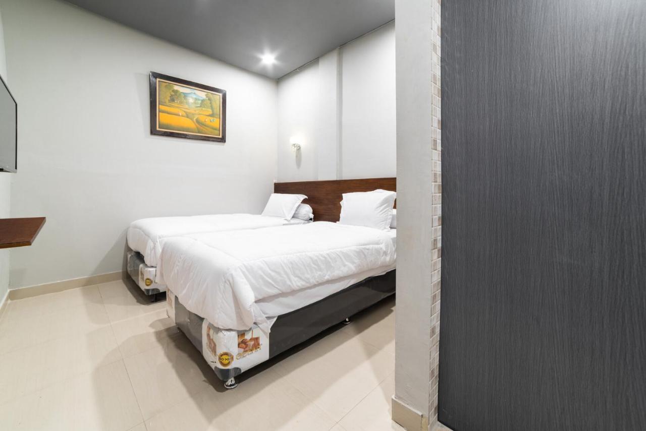 กลามอร์ โฮเทล แอนด์ สปา Hotel เมดาน ภายนอก รูปภาพ